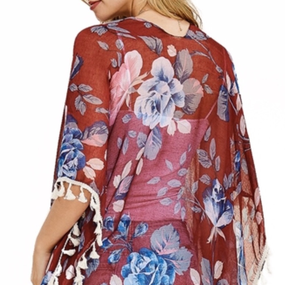 ❤️pretty red floral kimono - Picture 4 of 4